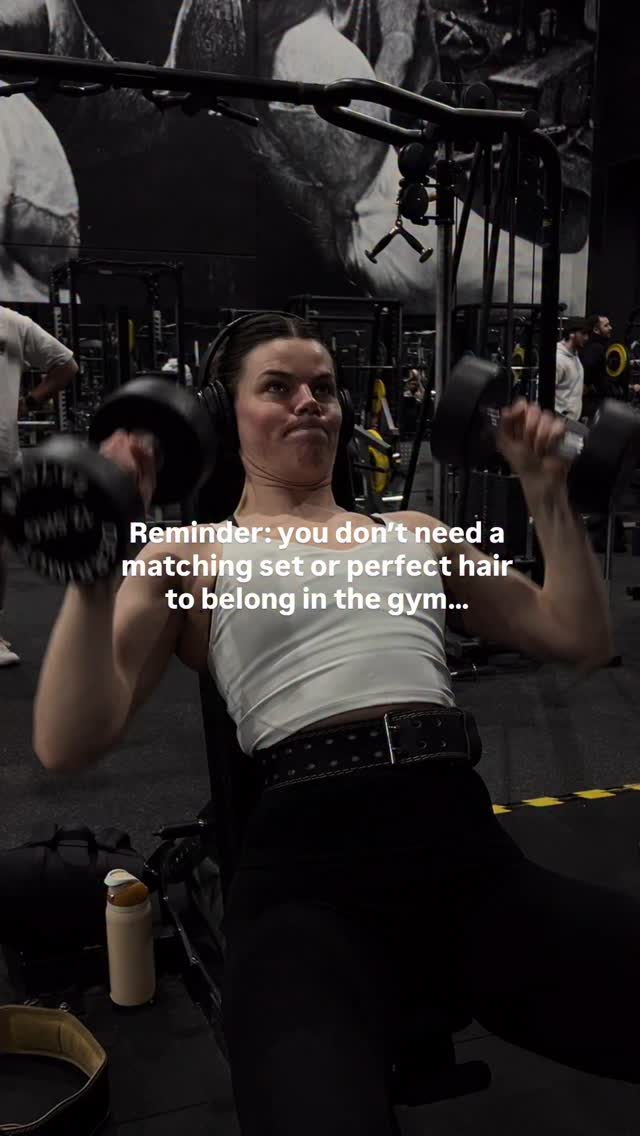 Clearly 😅 I’m not one of those girls who always looks cute working out in the gym lol
Is it nice to feel cute and wear matching sets? Of course but social media can make it seem like everyone’s turning up to train in coordinated outfits with perfect hair and makeup.
Truth is, you can show up as you are, sweaty, mismatched, makeup-free and still smash it.
The gym is about building strength, confidence and consistency, not looking “instagram ready”. Whether you’ve got the newest activewear or your oldest oversized tee, you belong in the gym!
Show up as you are. That’s what matters 💪🏼🤍
#allbodiesaregymbodies #bodyacceptance #gymgirl #mentalhealthmatters #socialmediavsreality #realbodies #fitnessforall #gymmotivation