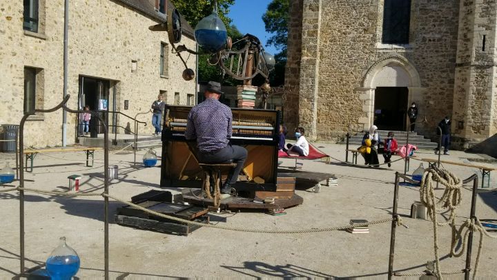 Ambiance musicale à la Fête de la Science organisée par Saint-Quentin en Yvelines
#eseo #fetedelascience #ingénieur