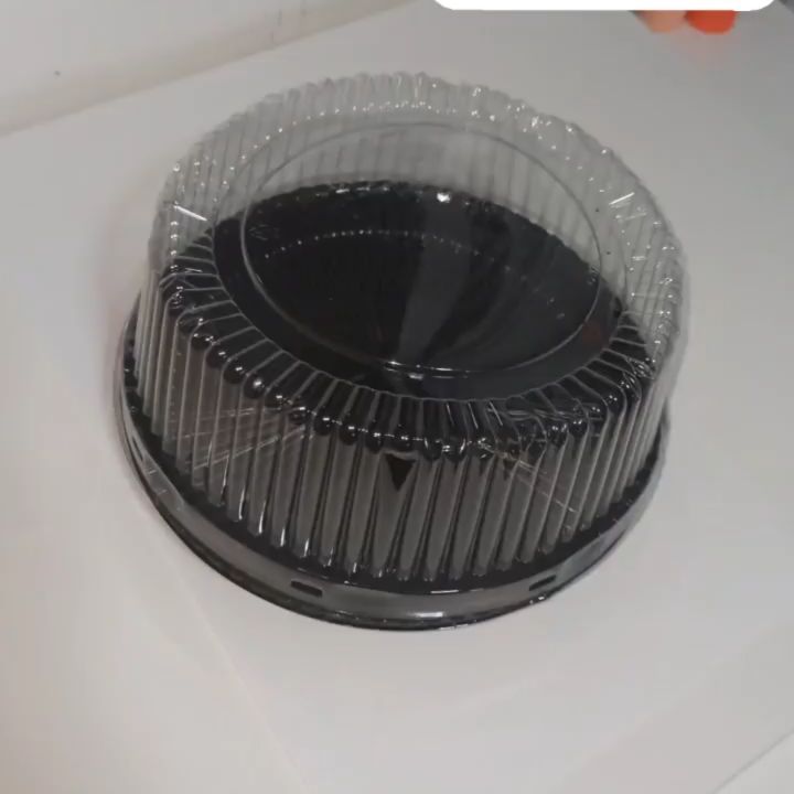 Aquela embalagem do bolo da tarde que serviu para pintura.
Em arteterapia não se desperdiça nada !
XD
#arteterapia #reaproveitamento