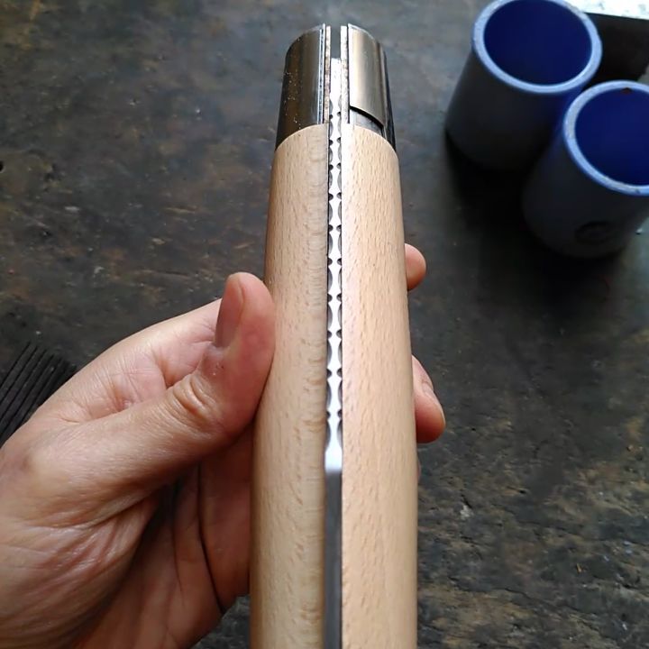 Petite customisation d'un méga Opinel