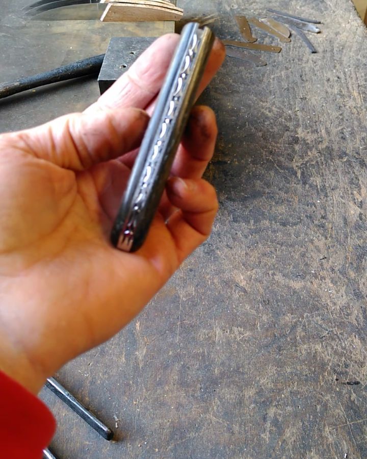 Petit Parisien en chêne des marais, lame inox