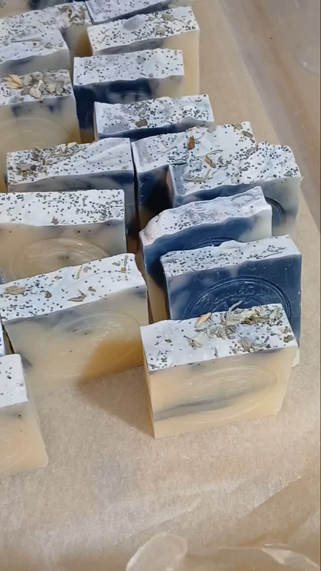 What a full-circle moment. 💫
Here I am, hand-stamping my bars of soap that holds so much meaning…
Soap that Cassandra McShepard and I created together for a special segment on @tmj4news — called Milwaukee Tonight 4.
It’s more than just a soap.
It’s a tribute to the city that raised me, the healing that shaped me, and the roots that continue to ground me. 🌱
Infused with intention:
💙 Indigo powder for calm
🌿 Poppy seeds for gentle exfoliation
✨ Organic white sage for energetic cleansing
🌲 Cypress, spearmint & bergamot essential oils for clarity and renewal
When I began Beauty from the Root in 2020, I had no idea where it would take me…
I simply followed my heart — and here we are. Being seen. Being heard. Being celebrated.
I’ll share the air date and release of these special bars soon.
Thank you for holding space with me on this journey. Your love, support, and belief mean everything. 💗
#BeautyFromTheRoot #MilwaukeeTonight4 #TMJ4 #CassandraMcShepard #RootedInHealing #MilwaukeeLove #HolisticSkincare #HeartWork #SupportLocal #MadeWithIntention
#capcut #vegan #plantbased