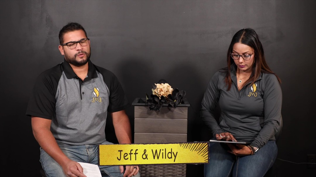 Micro 2.2 🎥…y continuamos trayendo información para que no andes perdido sino bien informado con #teamjwj✨ .
No olvides visitar nuestro canal de YouTube para ver estos episodios completos. 👇🏾👏🏽👇🏾👏🏽👇🏾👏🏽👇🏾👏🏽
https://youtube.com/channel/UCFDoFJ8k2ZK_-EB_uMsBm-w
...cuenta con nosotros, cuenta con #teamjwj✨ #lebanonpa