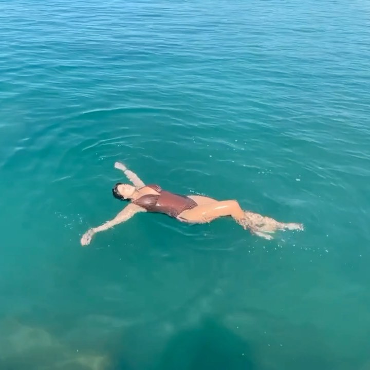 When @orianabaron2108, MY.O’s designer enjoys a relaxing moment in the Canary Islands ☀️🌊