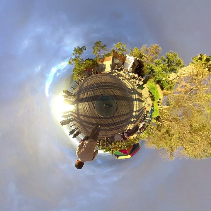 Descubriendo el lago #Atitlan en #Panajachel #Guatemala #miniplaneta #littleplanet