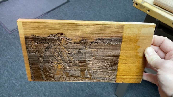 Interesting effect laser engraving cedar. In soft woods, the growth rings play a big factor. Also, the smoke flow plays a big part in darkening the wood.
.
.
#maker #makersgonnamake #makersofinstagram #build #diy #cnc #cnclaser #lasercutting #laserengraving #makeshit #hapticworkshop