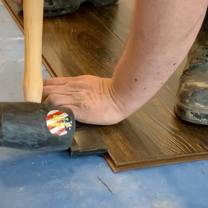 Take a look at this laminate floor we just installed. The colour is beautiful and was easy to snap into place. 👍
We installed the floating floor all through out the kitchen, bedroom, and hallways of the downstairs of this townhouse. 🏠
Send us a message if you are needing your need project completed! 🔥
Website: www.battalionconst.com