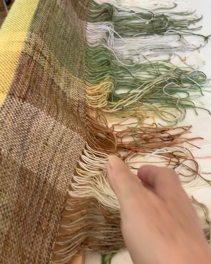 My journeys are always a source of inspiration and foundation for my artistic practice as well as the way in which I live. This is my second hand woven blanket- Fields #2.
We drove in a 96 year old car through Thailand, Laos, China and Kyrgyzstan on our way to London; and the fields were the core of the lives of not only those who lived in these rural communities; but for those also where the crops were delivered and exported to. .
I spent weeks observing the fields and those who worked in them.
.
As we travelled it was difficult to post updates due to time constraints as well as censorship; and although my intention was to 'catch-up' when we arrived home... I've found myself diving into my artistic practice and have immersed myself in weaving these beautiful blankets. .
I'm using wool from my collection, and found that I start with an image/theme in my mind; then do a quick gather of yarn and then just start weaving without any fussiness about colour choices. It seems to have all just flowed without much thought. .
I then hand stitch a small motif as a symbol which represents the theme of the artwork. .
I’ve really enjoyed using the beautiful yarns of the most amazing indie dyers but can’t seem to put all of them in this description, so will pop their names in the comment below.
.
This little clip has some music from where we travelled.
.
If you have any questions about my artistic process in my weaving... I'd love to answer them either in comments or DM.
.
.
.
#weaving #loomweaving #indieyarn #weaversofinstagram #weaversoftheworld #inspiredbynature #journeywoman #handmade #creativelife #livingthedream #handweaversofinstagram #memade #fibreartist #fibreart #textiledesign #textileartist #textilearts #textileartwork