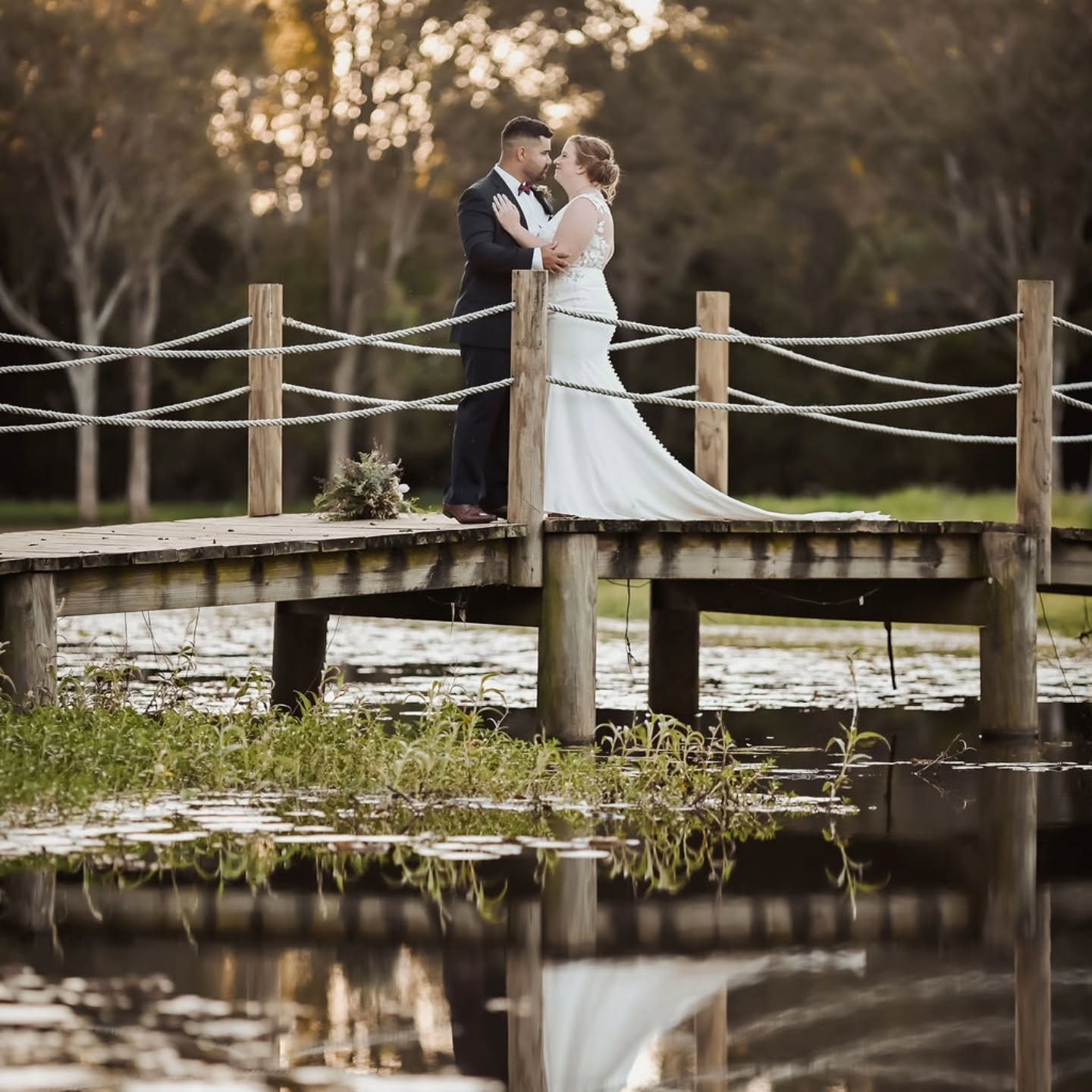 I was lucky enough to celebrate Sharni and Andrew not once, but twice. The first time was an intimate, no-fuss legal ceremony at their coffee table - just us, and their two witnesses sharing a moment before their beautiful baby boy arrived.
The second time was everything they deserved: a gorgeous celebration at Sharla Park, surrounded by their loved ones, with all the joy, laughter, and love you could imagine.
@hawthornecreativemedia
@sharlaparkweddings