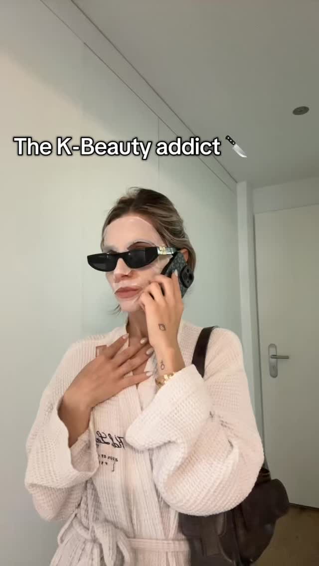 PROMO ‼️
Skincare zuerst, der Rest kann warten! 🫦
Wenn du immer zu spät kommst, aber mit strahlender Haut erscheinst – willkommen im Club der K-Beauty-Süchtigen!🩸👸🏼
Das ist kein Zuspätkommen, das ist Selfcare mit höchster Priorität.
Für dich, die keinen einzigen Schritt auslässt (auch wenn andere warten müssen), gibt’s 10 % Rabatt auf die gesamte Skincare mit dem Code YUNA10 💖
Und wenn du mindestens 2 Produkte kaufst, schenken wir dir eine Missha-Tuchmaske – denn Glow macht keine Pause. ✨
#yunacarech #kbeautyaddict #skincarelover #kbeautyroutine #koreanskincare #skincareobsessed #beautydeal #glowingskin #skincarefirst #misshalover #skincaregoals #koreanischehautpflege #skincarepromo