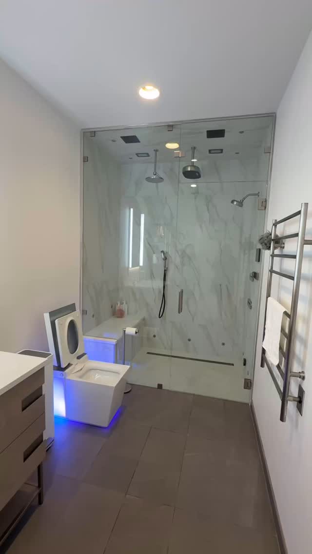 Showroom visit#kohler#modern#bathroom#architecture