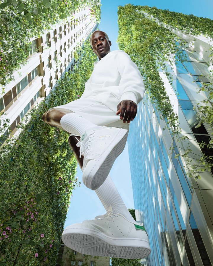 New 3D artwork that I made for adidas Originals x Foot Locker.
Agency: @the_midnight_club
Photographer: @ojoz
Model: @ablayebirahim
Thank you to @adidasoriginals & @julia_ammor
#fashion #streetwear #adidasoriginals #stansmith