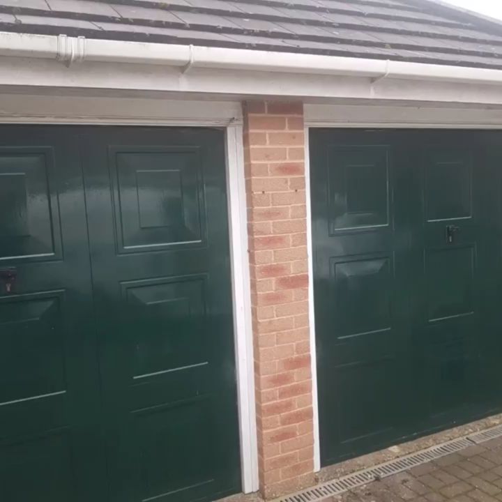 An #evbox #elvi install from last year in #chippenham for a #mimi #hybrid owner. The Elvi is a good unit. Surprisingly small, with excellent cloud support for home or workplace charging under the #olev schemes #electrician #electrical #sparky #sparkylife #evcharging #wera #knipex #kewtech #niceic #napit #bath #zeroemissions #GoGreen #tradesman #checkatrade #ratedpeople #mybuilder #green