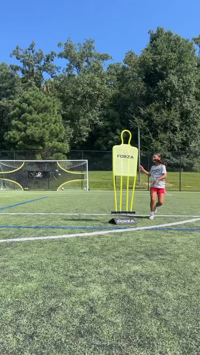 Who gon’ stop her!? 😤
Unstoppable energy, Unmatched drive 🔥🦁 @mia_messi_10
#BeastModeOn #FearNone #GameChanger #NoLimits #EliteMindset #LionMentality #GrindNeverStops #Unstoppable #TrainLikeAPro #NextLevel #SoccerLife #WomensSoccer #BallIsLife #AthleteMindset #HustleHard