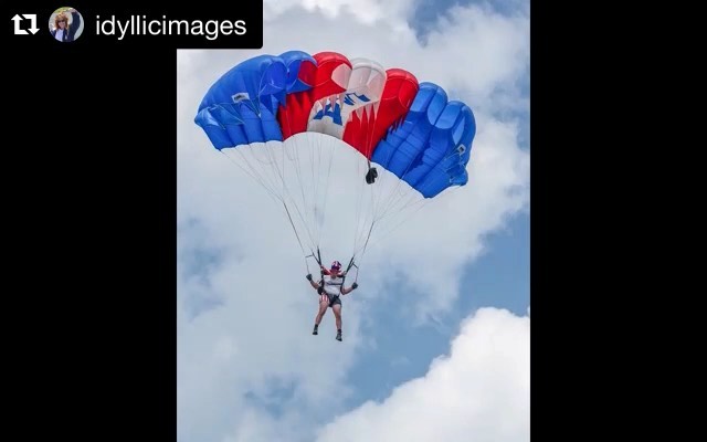 #Repost @idyllicimages
・・・
Wonderful 4th of July Jump with #Skydivericks - Thanks so much for a wonderful skydive show!
#skydiving #skydive #skydivers #skydivepost #skydivepostsskydiveamazing #parachute #parachutejump #parachutingjumping #parachutes