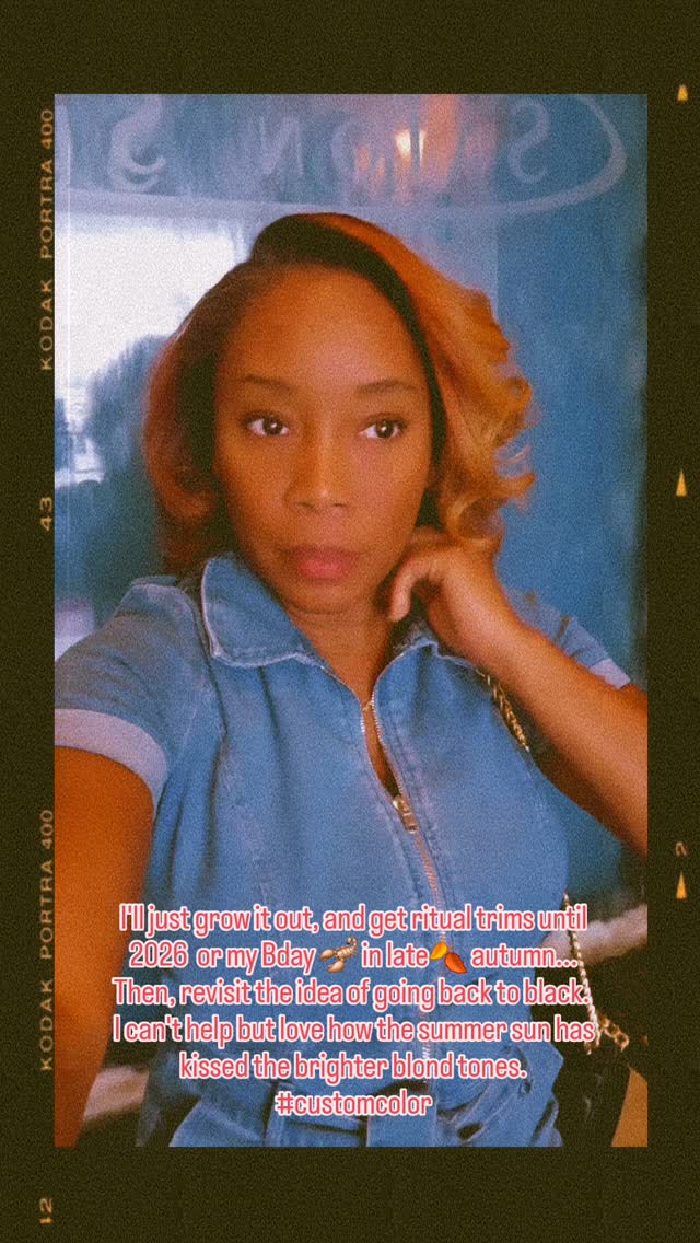 💜Hair by @uniquelytaylored103
🧡Video by @modernhue.skin.atl
💛 #WELLNESSHEALTHTHENBEAUTY
The point:
Working with professionals to achieve your goals is key. Thank you, Jazz. my hair is the longest it has ever been, and I'm enjoying it more than I ever have!
And that's the point.💜💛🧡
Whether it's hair, skin, nails, muscle, mind, or bank accounts, working with a specialist gives you superpowers. #skincareculture #jealing is daily
WWW.THEMODERNHUE.COM