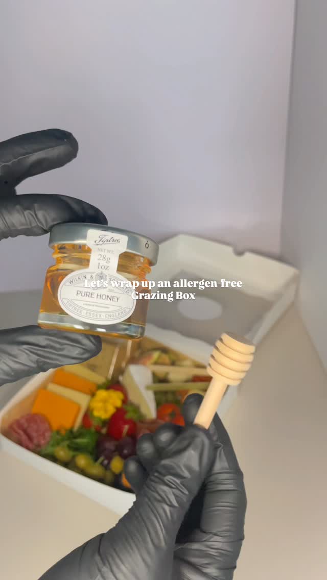 Why Include an Allergen-Free Grazing Box with Your Service? ✨
When planning catering for an event, it’s easy to overlook guests with food allergies—or assume it’s not a priority. But it absolutely is.
Self-serve buffets can be a major risk for allergen cross-contamination, making it crucial to provide safe, separate options for guests with dietary restrictions.
Our Allergen-Free Grazing Boxes are a highly recommended add-on to ensure all guests are cared for. We encourage booking this option in advance, as outlined in the Service Agreement.
Each box is thoughtfully prepared, ensuring none of the specified allergens are present or even possibly included. This extra attention requires a separate preparation process, which is reflected in the additional fee.
Not only are our boxes safe—they’re beautifully presented. Each one includes mini grazes, clear allergen labels, custom cards, and decorative ribbons, making them a stylish and inclusive addition to your event.