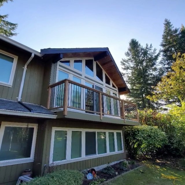 This client needed to update the front balcony of their house. The deck is now covered with vinyl to keep it waterproof and has wood railings with black aluminum balusters. This gives the house a fresh, new updated look. ⠀
⠀
⠀
We had to fix some of the original framing and re-sheet the entire the deck and added an angle strip to the corner.⠀
⠀
⠀
We also did a matching vinyl deck in the back of the house to make everything co-hesive. This is a nice update for anybody looking to redo their deck. ⠀
⠀
⠀
Check out our website (link ini bio) to see other projects we have completed.