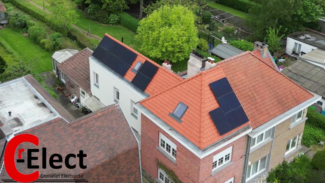 Plus d'informations: www.cr-elect.be
#energie #panneauxsolaires #panneauxsolaire #panneauxsolaires #energierenouvelable #enphase #green #wemmel #photovoltaïque