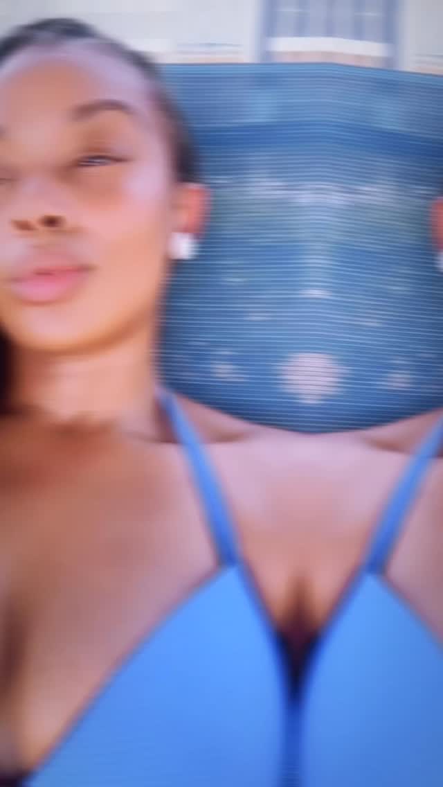 BEAUTY IS THE BONUS. BLESSINGS ARE THE DEFAULT. ABUNDANCE IS THE FREQUENCY 💎
#SOFTLIFE #BLESSED #GODDESSMODE #GRRRENERGY #DIVINEFEMININE #FYP #WATCHTHIS #OKAY 💫✨