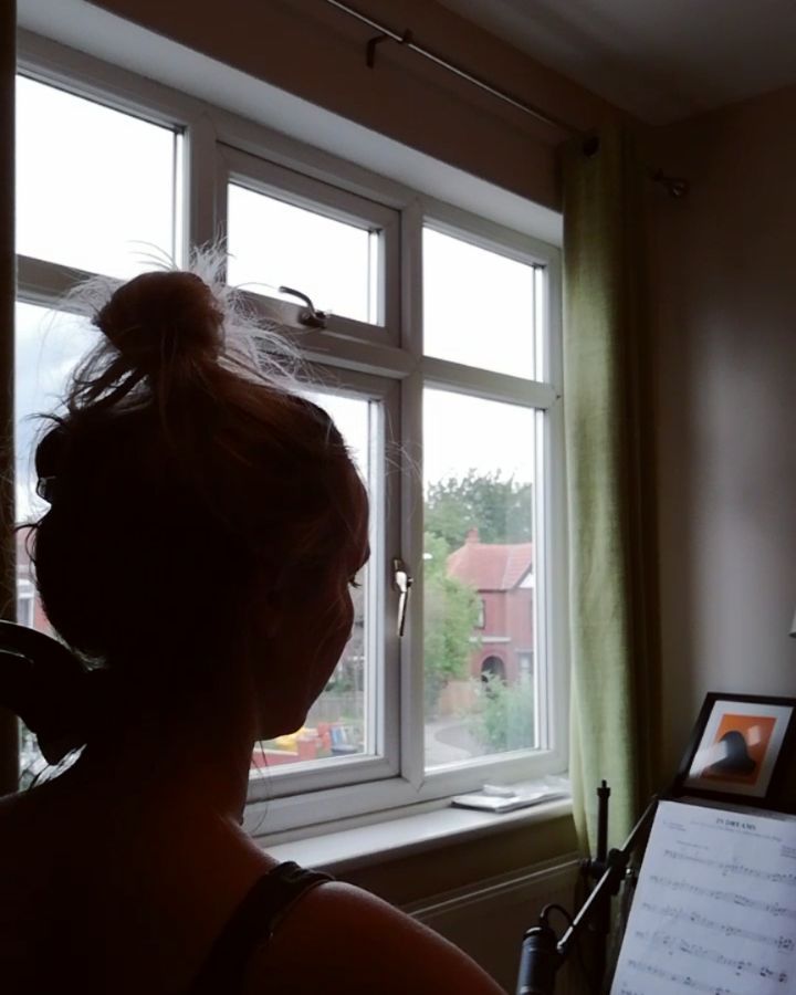 It's hard to post videos of playing online because I feel like it has to be 'perfect'. But I wanted to share this because it's cheesy and fun ๐คท๐ผโโ๏ธ enjoy my tuning slip ๐