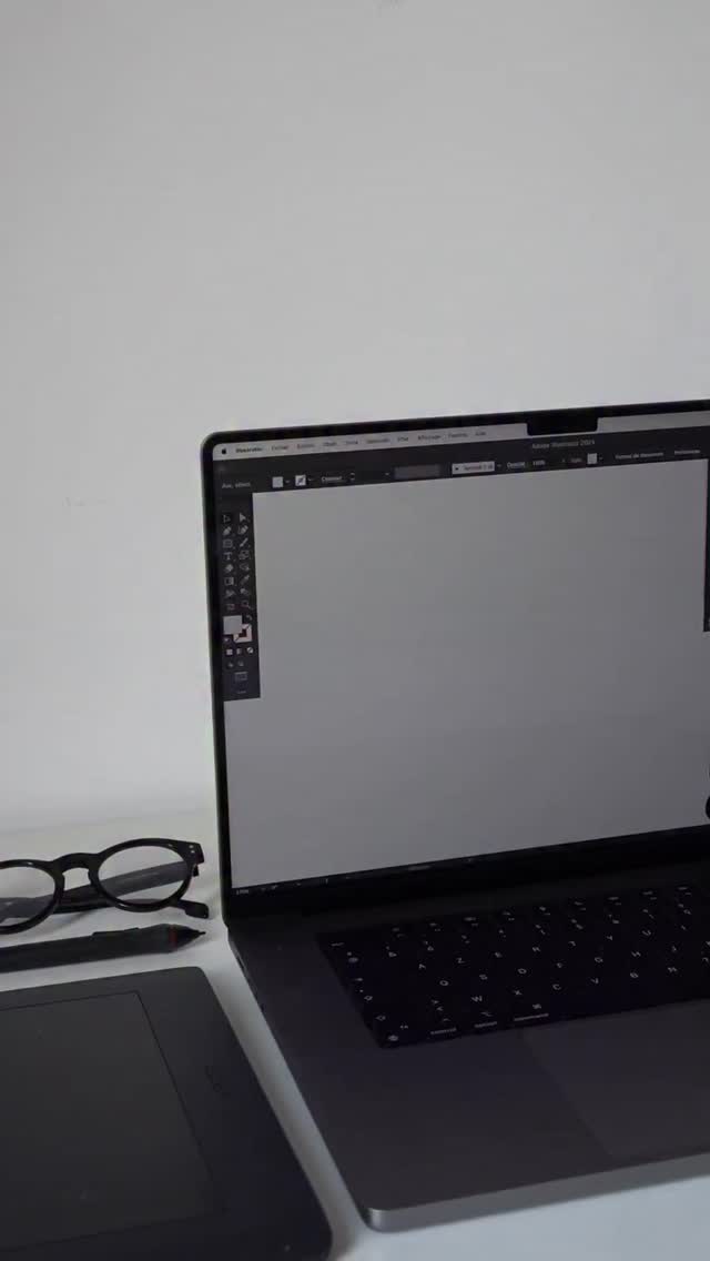 📣 Soskin Paris artık daha güçlü bir kimlikle karşınızda!
Fransız dermokozmetik uzmanlığı, yenilenen logosu ve modern çizgisiyle artık daha net, daha sade ve daha etkileyici.
Yeni görsel kimlik, Soskin’in yüksek kaliteye olan bağlılığını ve cilt sağlığına verdiği önemi bir kez daha yansıtıyor.
Her detay, titizlikle seçildi. Çünkü cildinize ne verdiğimiz kadar, nasıl sunduğumuz da önemli.
💜 Yeni kimlik, aynı güven
🇫🇷 Soskin Paris şimdi daha çağdaş, daha kararlı
#soskinparis #soskinturkiye #ciltbakımı #dermokozmetik #yenileniyoruz #fransızkozmetik #güzellik #spfciltkoruma #soskin