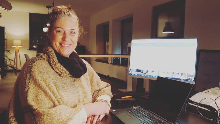 Anke Nappenbach, Controllerin.
#CowOrKing #coworkers #coworkersbelike #pfaffenhofen #schaffenhofen