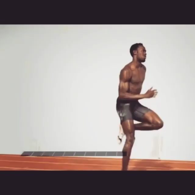 #Repost @thesprintdoctor
• • • • • •
He is beauty,
⠀⠀
He is grace,
⠀⠀
He is @usainbolt.
⠀⠀
🐅There are a lot of things you could take away from this side view slo-mo of Usain. One of the biggest I want you to notice however, is his fluidity.
⠀⠀
🦓Sprinting is an art. It’s not a full-out “tense up everything as hard as you can and grit your teeth ‘til the finish line” kind of thing.
⠀⠀
🦅It’s a fluid & relaxed, yet at the same time violent & explosive reveal of what the human body in its truest form is capable of doing. Purely and innately beautiful.
⠀⠀
🐆Watch this video 1000 times over and aim to replicate this kind of fluid movement in your sprinting. Find the balance of violent explosiveness and calm relaxation, and that’s when you’ll begin to maximize your potential.
⠀⠀
Be freaky fast,
⠀⠀
Casey
⠀⠀
🎥: @johnevans6265
.
Follow @thesprintdoctor for more vids/tips!
