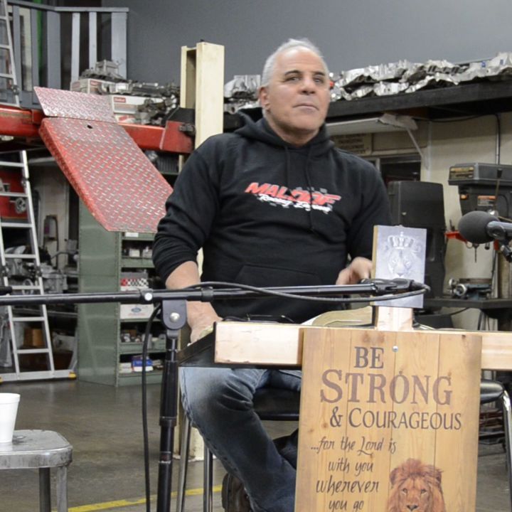 When you're running your businesses and doing everything you can yet it seems like it's not moving forward, it's moving. Your thoughts can start thinking about where you should've been and you should have a better position by now. Don't focus on what you're going through and don't give any attention to what it looks like. Your focus should be on your end result. See yourself accomplishing those goals. Keep them in the forefront of your mind. Do everything you can to materialize them. Always remember to take those thoughts of defeat captive. .
.
.
#mentor #mentoring #goals #lifeskills #business #success