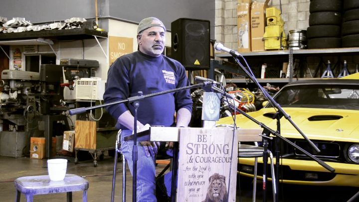 Know who you are from the inside out, not who you are in people's eyes. It's the inner man who makes the outer man strong or weak.
.
.
#leadership #change #mentor #mentoring #coaching #motivation #lifegoals #advice #success #leader #inspire #lifeskills #goals #dreams #visions #leadership #suicide #depression #peace #lonliness #loneliness #business