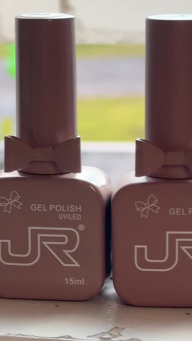 🤎💜NEW COLOURS have arrived!! and they’re gorgeous!
#LashAddictionNZ #hamiltonnails #manicure