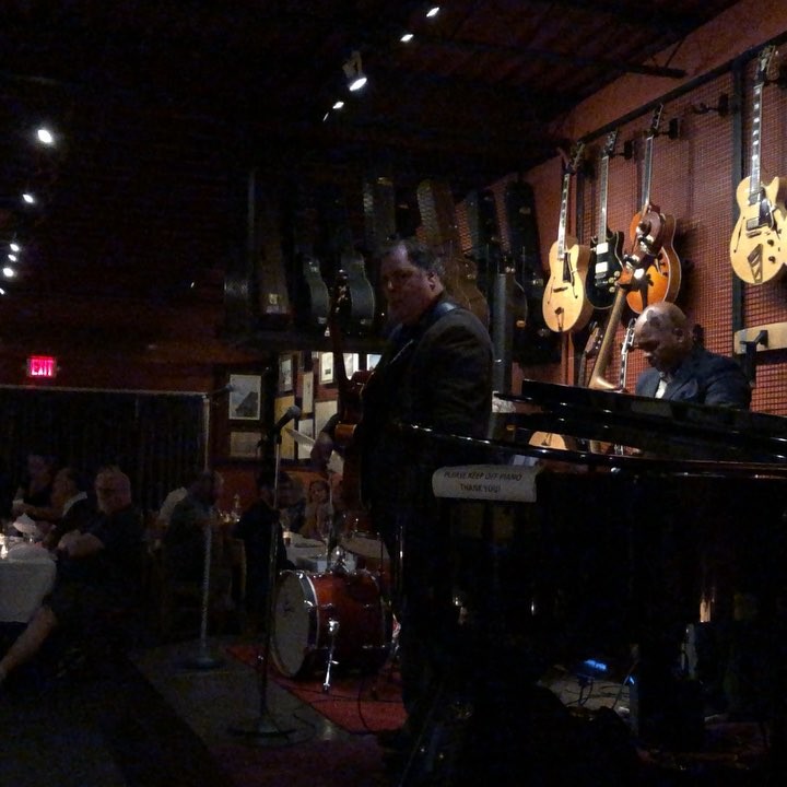The Half Note is rocking tonight! #thehalfnote #jazz #music #benedettoguitars #greenport #amazing #foodanddrink