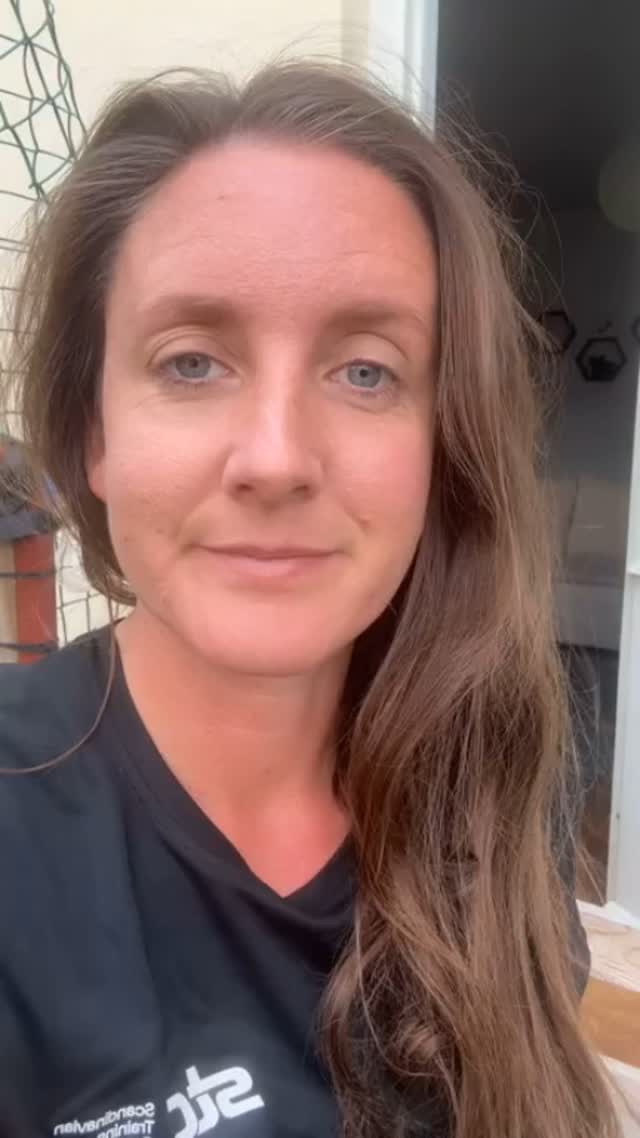 Knäck knipkoden och skapa en vardag- och träningsrutin som är hållbar.
Om du bor i Stockholm är du välkommen på torsdag 14 aug kl. 13 till Vintervikens utegym där vi går igenom grunderna till en stark mamma efter graviditet och förlossning. För att komma dit kan du av fött barn nyligen eller för flera år sedan, det är aldrig för sent att börja.
Introduktion till kursen Mamma Bootcamp som startar igång 21 aug kl. 10.
Läs mer och anmälan på sandraelfstrand.se/boka
#knäckknipkoden #mammaträning #personligträning #träningeftergraviditet #träningefterförlossning #holistiskhälsa #pt #mammaträninggröndal #mammaträningstockholm #postpartum #knipkoden