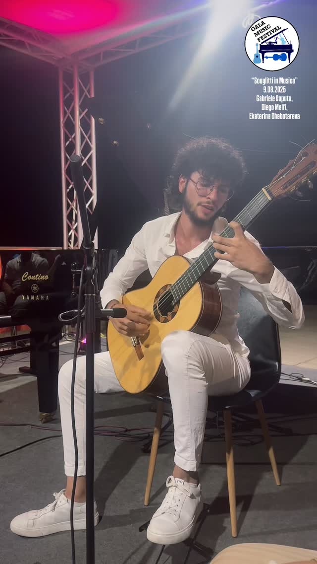 “SCOGLITTI IN MUSICA” – Un’iniziativa del Comune di Vittoria con il patrocinio e il sostegno dell’Amministrazione Comunale
Cari amici,
Un sentito GRAZIE al pubblico numerosissimo che ha reso indimenticabile la serata del 9 agosto!
La vostra partecipazione, il vostro calore e l’atmosfera magica del lungomare di Scoglitti hanno trasformato il primo appuntamento di “Scoglitti in Musica” in un vero successo.
Un ringraziamento speciale al Comune di Vittoria e al Sindaco Francesco Aiello per il prezioso sostegno, e a CL Eventi per l’ospitalità e l’assistenza tecnica impeccabile.
Vi aspettiamo con grande entusiasmo giovedì 14 agosto alle ore 22:30, sempre al centro del lungomare di Scoglitti, per la seconda serata del Gala Music Festival diretta da Diego Melfi ed Ekaterina Chebotareva, con artisti di fama internazionale pronti a regalarvi nuove emozioni sotto le stelle.
Non mancate!
#scoglittiinmusica #concertisulmare #eventisicilia #musicaallaperto #galamusicfestival #estateinsicilia #eventiestivi #musicaclassica #tramontiemusica #suonidalvivo #scoglittisummer #musicaelegante #esperienzamusicale