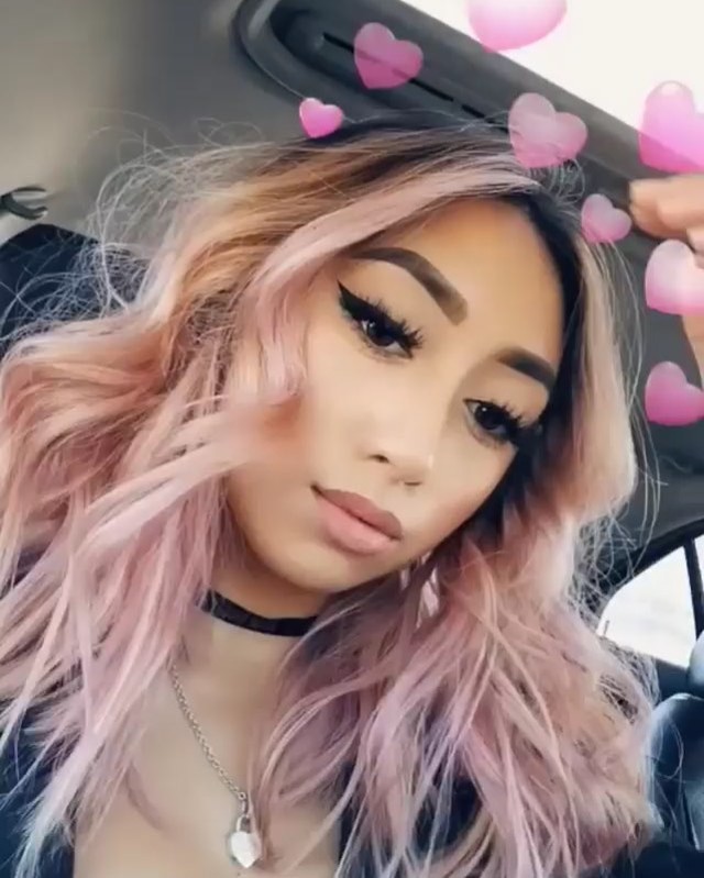 When your client selfies are toooo good!!! Cut & color by me! Hot AF steez by Patricia!!! #umbrellasalon #wellaprofessional #wellalife #pinkhair #pinkhairdontcare #olaplex #pravana #balayageandpainted #mastersofbalayage #adrianleahhair #adriansaveshair #hairoftheday #hairoftheweek #hairofinstagram #behindthechair #americansalon #modernsalon #bayareastylist #bayareasalon #sanjose #sanjosehair #oribeobsessed #oribe @modernsalon @behindthechair @umbrellasalon