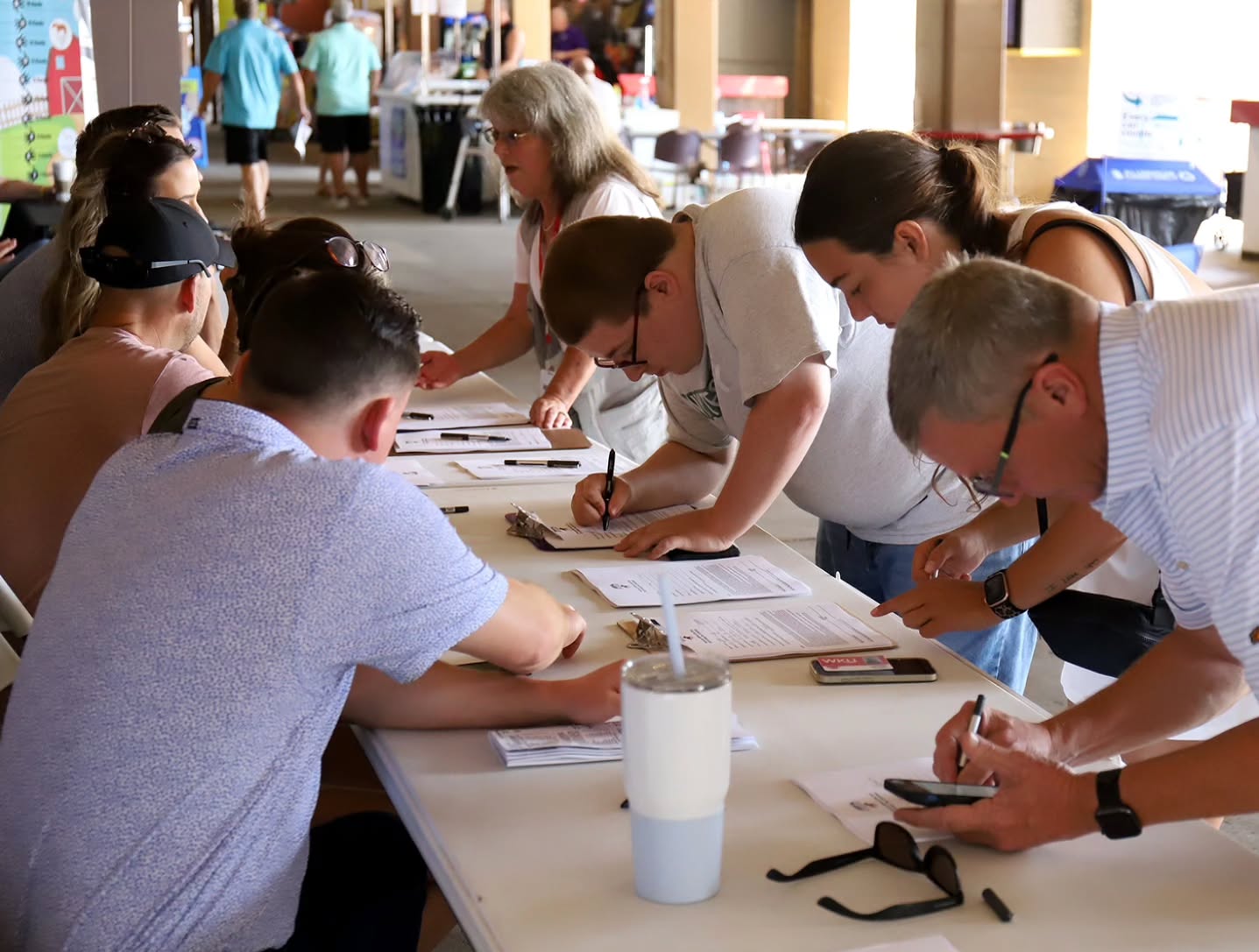 A photo wrap-up of @kentucky_hbpa successful College Day event at @ellisparkracing. A more complete collection/gallery with downloadable images for personal use can be found on my website - link in home page at Davisinnovation.com. Great day!!! 👏👏