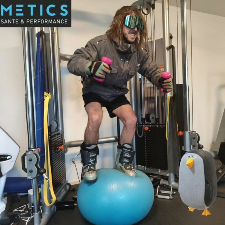 Préparez votre saison de ski avec nous !
www.metics.ch
#meticssanteperformance #ski #snowboard #jamenemonpingouin