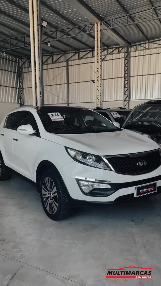 ✨ Elegância e potência sobre quatro rodas! ✨
Hoje é dia de apresentar essa Sportage EX 2.0 16v 2014 branca, um SUV que une conforto, design moderno e toda a versatilidade que você procura para viver grandes momentos. 🚗💨
Pronta para ser sua próxima aventura! 🤍
📍 Multimarcas Seminovos – Rua Serra da Santana, 2415
