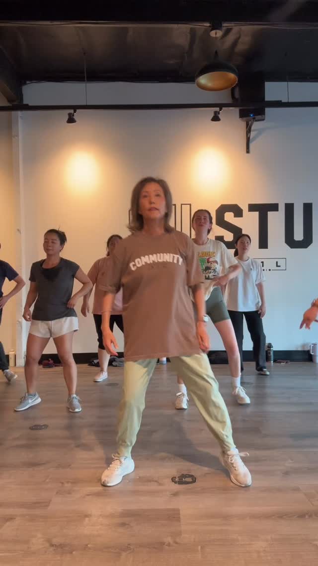 Dancing like I was just excused from jury duty, which I was earlier today. 🎉😅