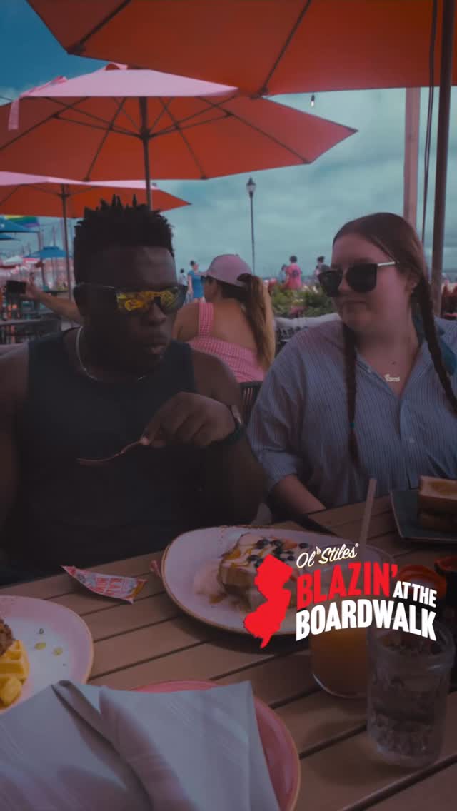 Blazin’ on the Boardwalk with some chicken and waffles. The sweet and savory heat pairs perfectly with this brunch combo! #chickenandwaffles #foodie #brunch #foodporn #waffles #chicken #food #breakfast #friedchicken #waffles #soulfood #delicious #sundaybrunch