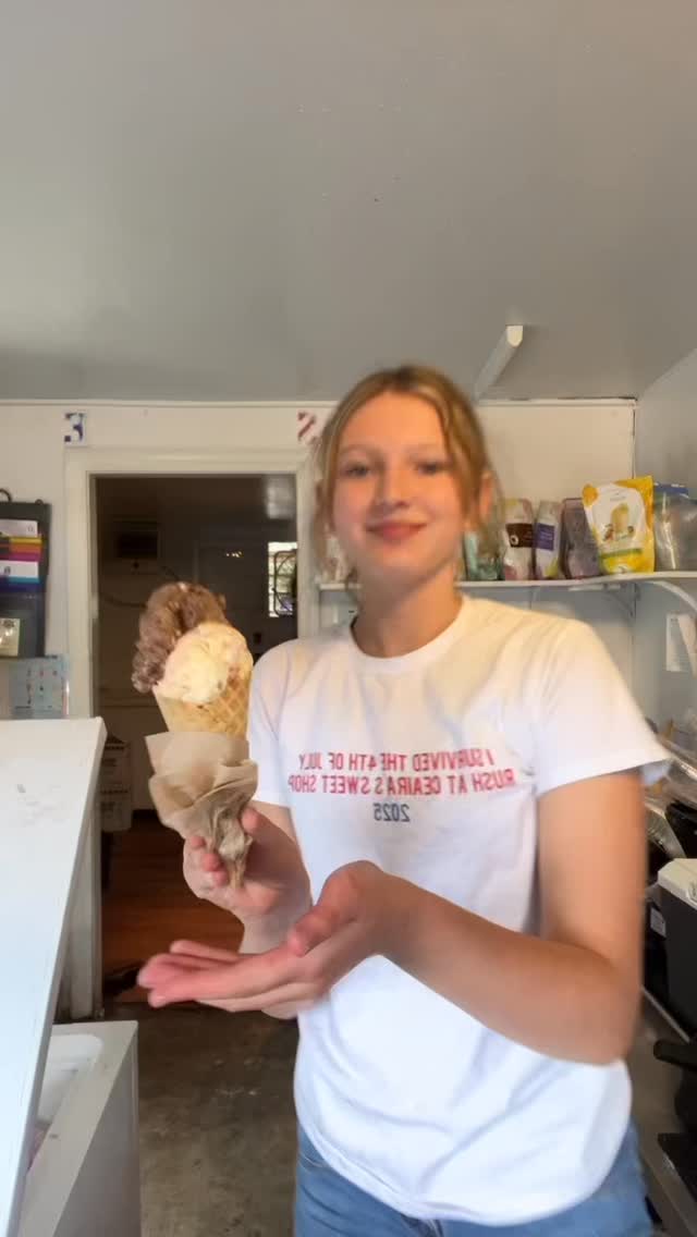 Rush With Us: Kali & Kari Takeover! ๐ฏโโ๏ธ ____ #icecream #snowcone #boba #foodie #icecreamshop