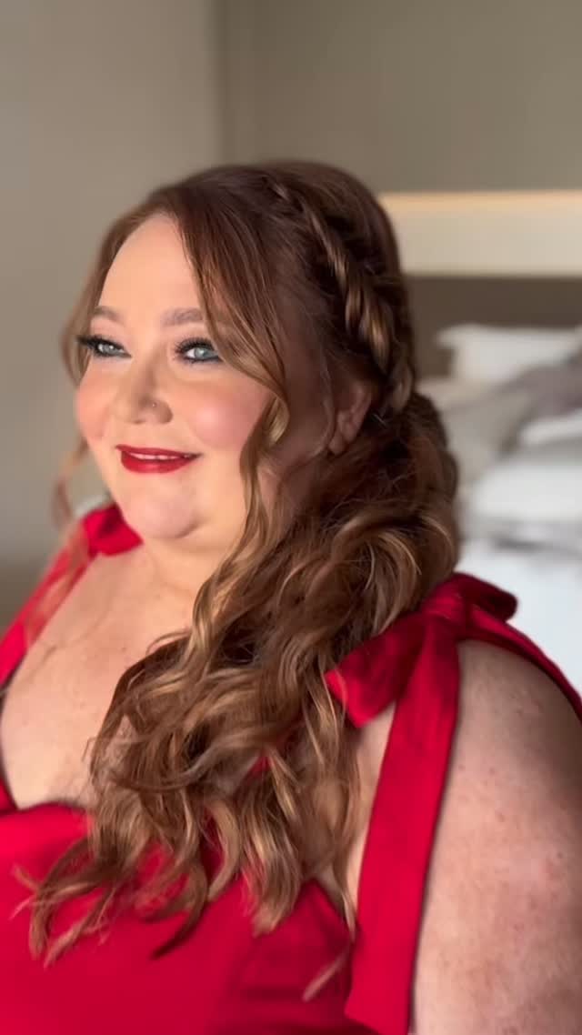 Gorgeous Ashley wearing her welcome party look
Glam @bysandymendez
PH @vidalinda.photography
Video @Lux.likeart
Florals | Decor | Rentals @decor.flores_gazebos
Gown @milimaebride
Hair piece @twigsandhoney
Earings @swarovski
Wedding band @emiconnerjewelry
Venue @finestplayamujeres
Bride @ashleylaura87
#playadelcarmenweddings #cancunweddings #vallartamakeup #destinationwedding #cancunmakeup #tulummakeup #bridalbook