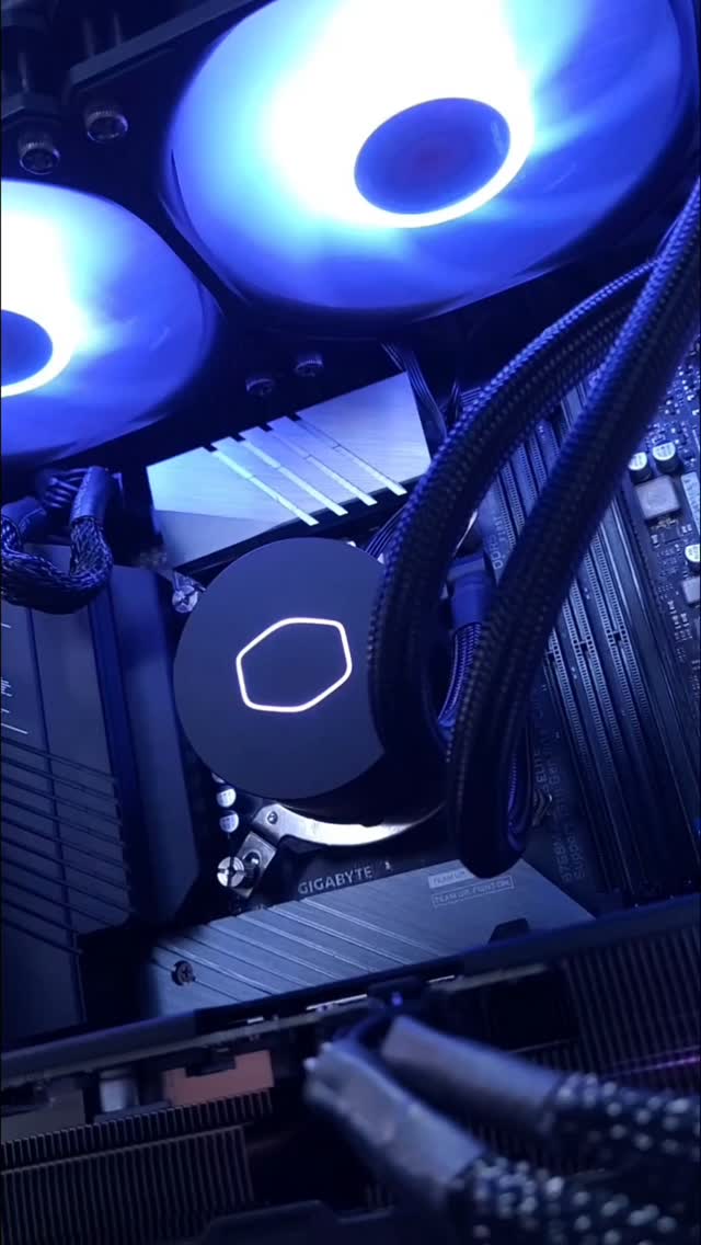 Um pouco do nosso trabalho dos últimos tempos!
Entre em contato e vamos montar o seu!
#gaming #gamer #tecnologia #pc
Orçamentos via WhatsApp 🟢 Link na Bio
🇧🇷 Enviamos pra você com seguro 🚛
💳 Parcelamento em até 12x sem juros
🟠 Única Computadores - Criciúma SC