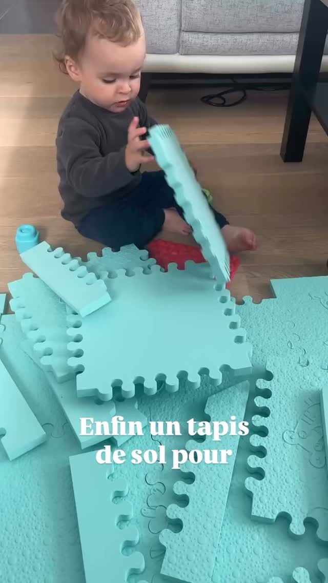 🧩 un tapis très ludique 🎉
Merci July 🙏🏻 @home_and.joy
#bébé #tapisdejeu #fillette #garçonnet #bavoir #coachdusommeil #4mois #tapisbébé #4mois #instamaman #instakids #montessori #tummytime #babyshower #DME #mamandébutante #cadeaubébé #soinbébé #babyplanner #pikler #mouvementlibre #5mois #nouveauné #fêdebébé #instamaman #lubabymats #tummytime #smashcake