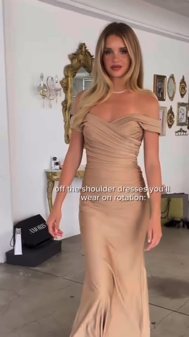 ✨ Our 3 best-selling off-the-shoulder styles — made for unforgettable moments ✨
Perfect for events, wedding guests & beautiful bridesmaids 💕
Which one’s your favourite? 😍
💌 Shop now & make it yours → www.littlelollsboutique.co.uk
#OffTheShoulder #WeddingGuestStyle #BridesmaidDress #EventStyle #BestSellers