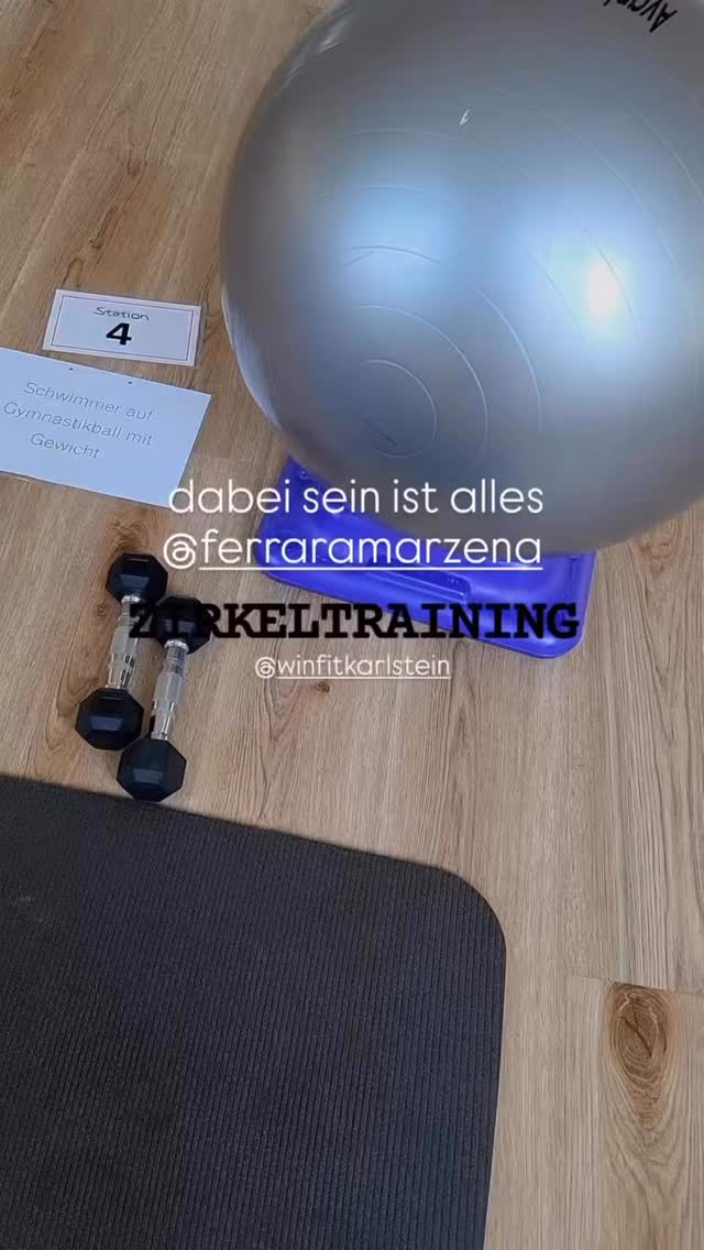 Zirkeltraining! 💪
.
.
.
@__l.i.__s.a