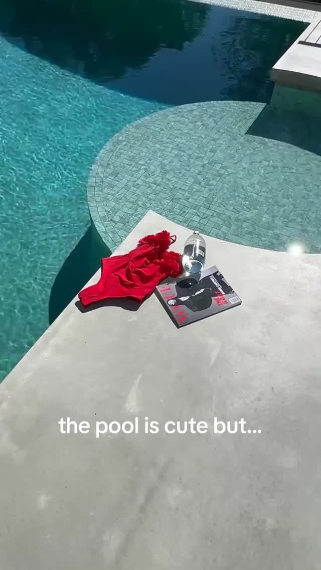 meet your poolside plus-one 👙✨🩵
COMING SOON: our signature castor oil roller, Quench and Roll ☺️
#jidaibeauty
#beautygram
#selfcare
#skincareroutine
#skinfluencer
#skincarecommunity
#glowingskincareroutine
#beautyroutine
#wearthisnext
#skincare101
#smoothskin
#nightroutine
#smallbusiness
#buylocal