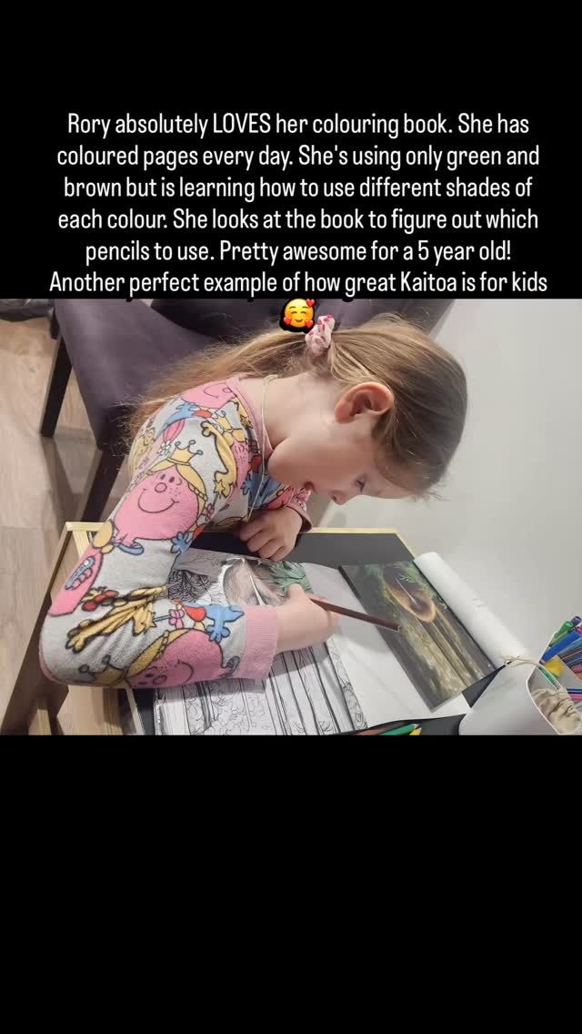 Rory loves her Kaitoa the Kiwi colouring book ❤️ @shmyle87 @longwhitecloudbooks @mandiipopeart @jaysonnorrismusic