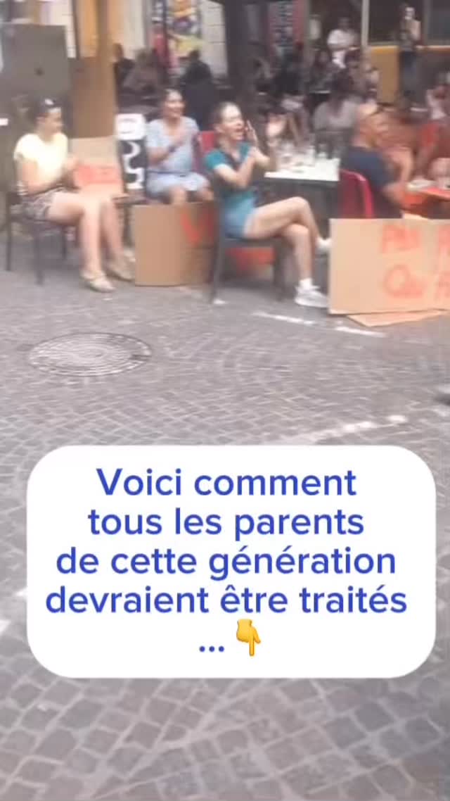 Si tu es parent aujourd’hui… tu le sais : c’est un Ironman sans applaudissements 🏃♀️💨.
Jamais ça n’a été aussi difficile ⚡
et en plus, on est la génération de transition : entre l’ancienne éducation et l’éducation moderne et bienveillante.
Et franchement… c’est dur !!
Alors non, on n’a pas besoin de jugements 🚫.
On a besoin de soutien 💛. Vraiment.
👉 Tu en penses quoi ?
👉 Je suis coach pour les femmes, pour qu’aucune maman ne se sente seule dans ce qu’elle traverse.
Tu fais la chose la plus belle et la plus difficile au monde ✨.
Abonne-toi si toi aussi tu ressens le besoin de + de soutien.
Inspiré par @embrunman …athlètes et soutien Incroyables!! 🙌🔥🥇
#generationparent
#solidariteparentale
#villageparental
#generationtransition
#soutienparental
#etreparentaujourdhui