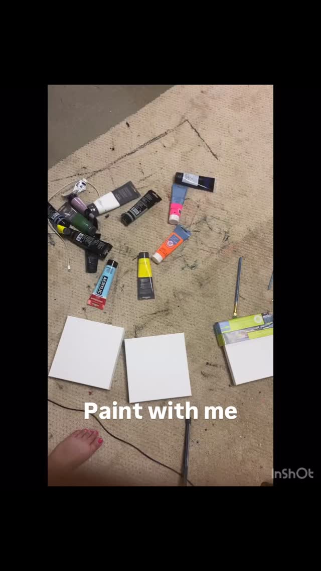 I have a favorite…Do you? (hint hint I put on Lavender Skies while painting)
#huntsvilleartist #landscapepainting #doitfortheprocess #creativeprocess